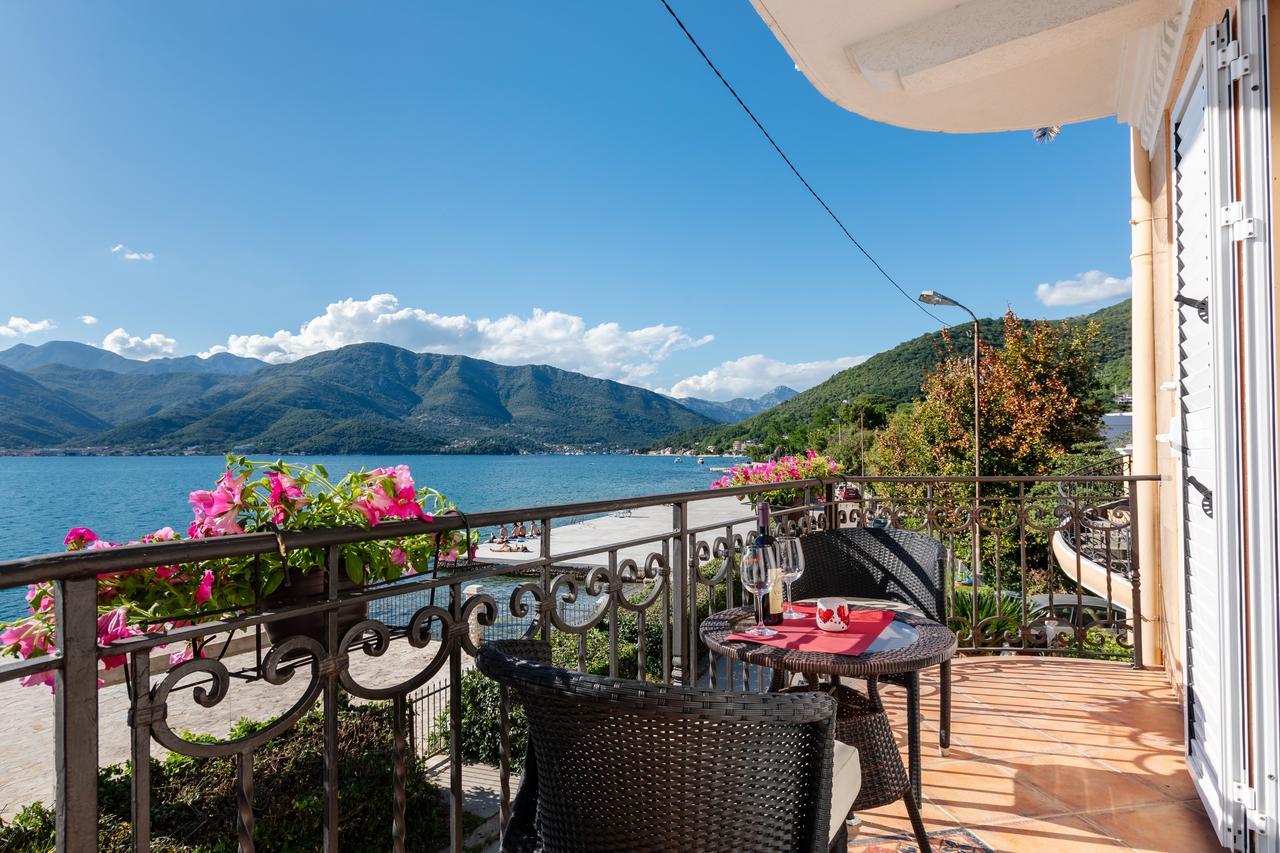 Apartment Villa Marija Tivat Exterior photo